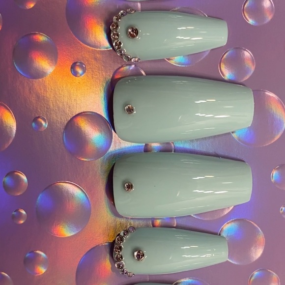 Fake nails - Picture 4 of 7